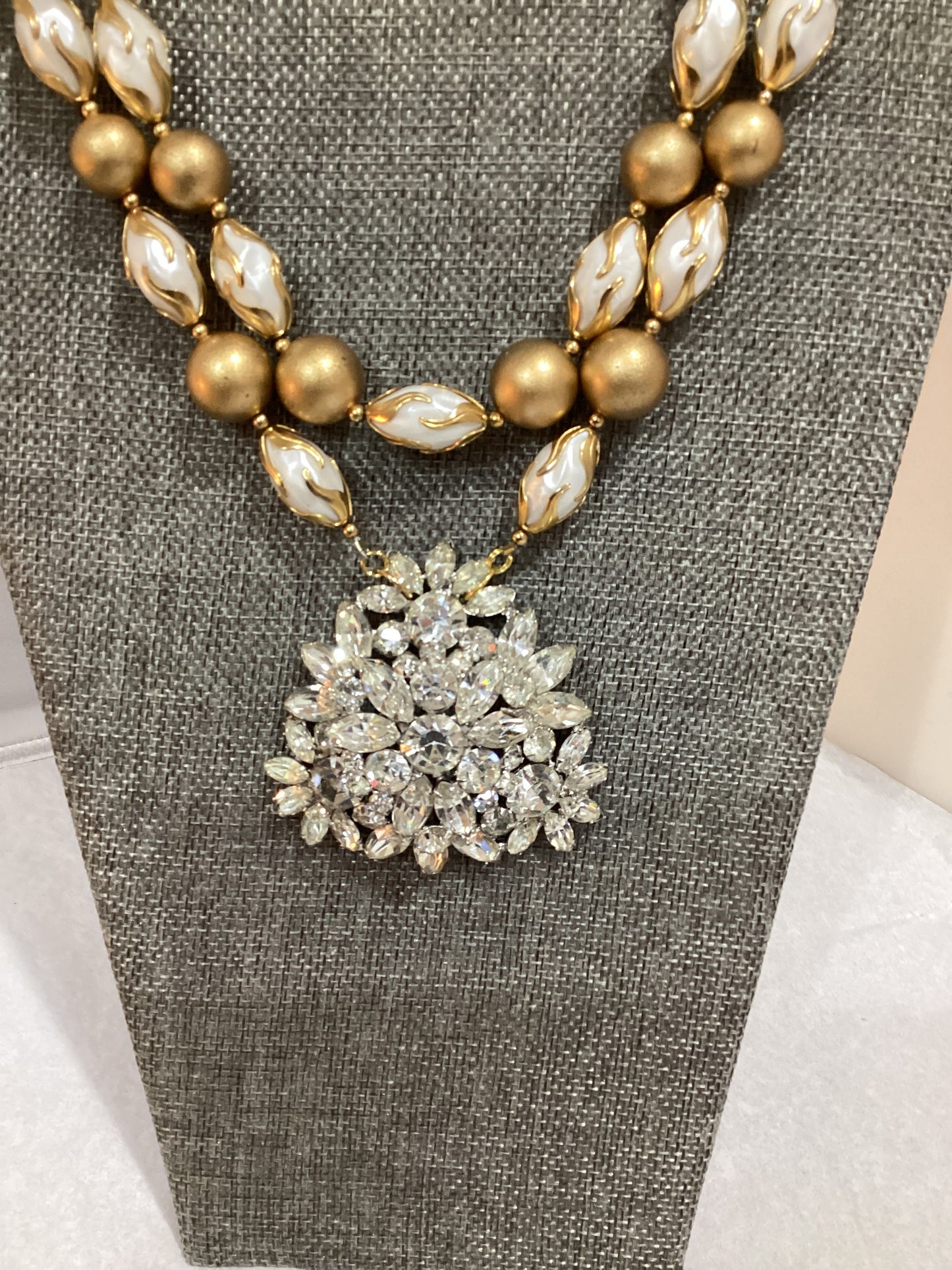 MADE- 1950’s Brooch Necklace
