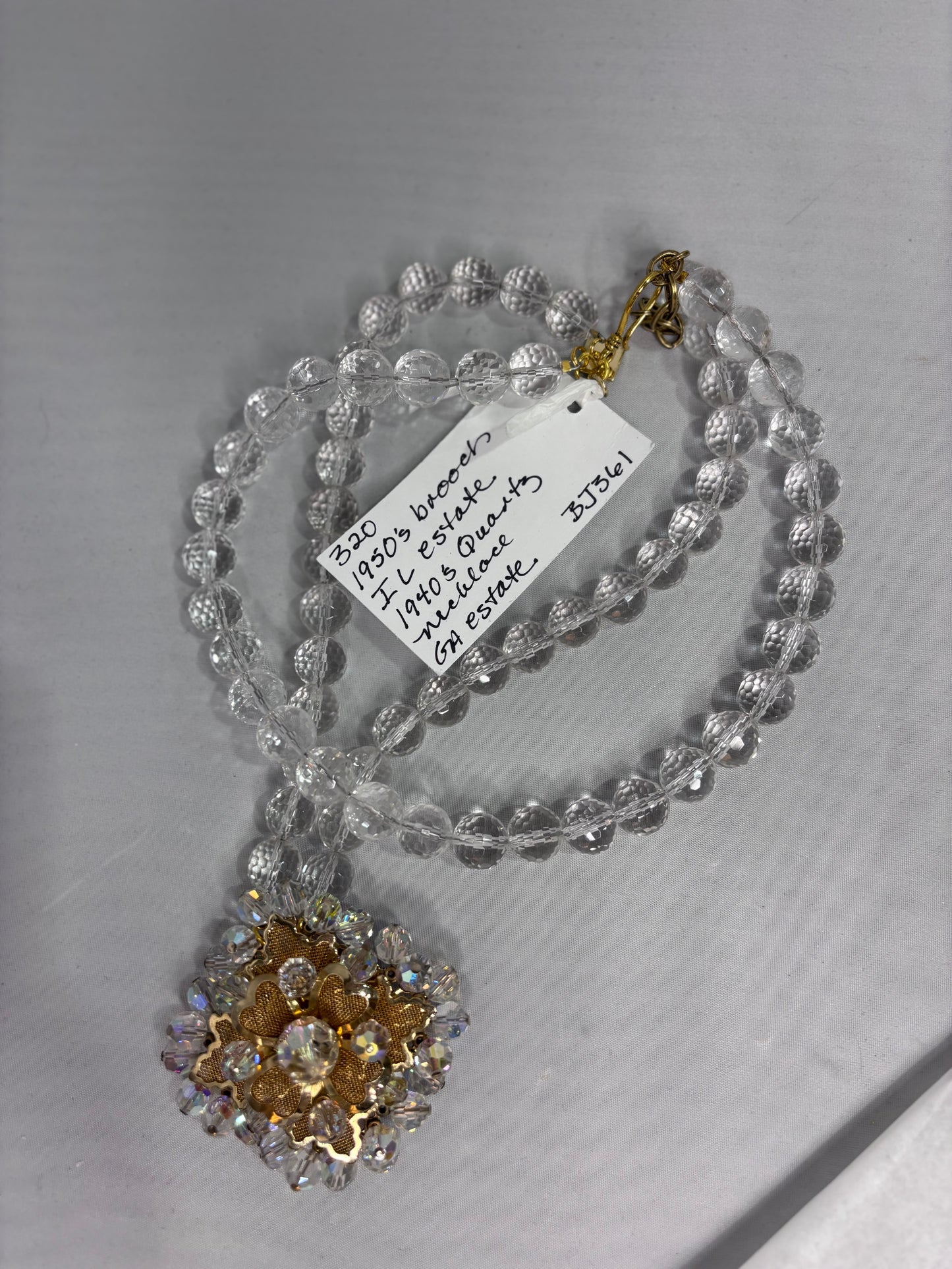 MADE-Quartz Necklace