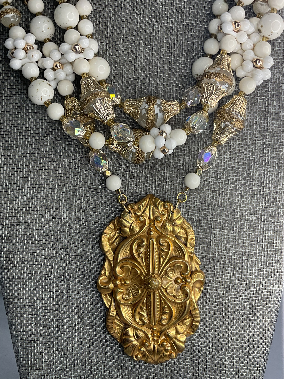 Made 1800s Japan necklace