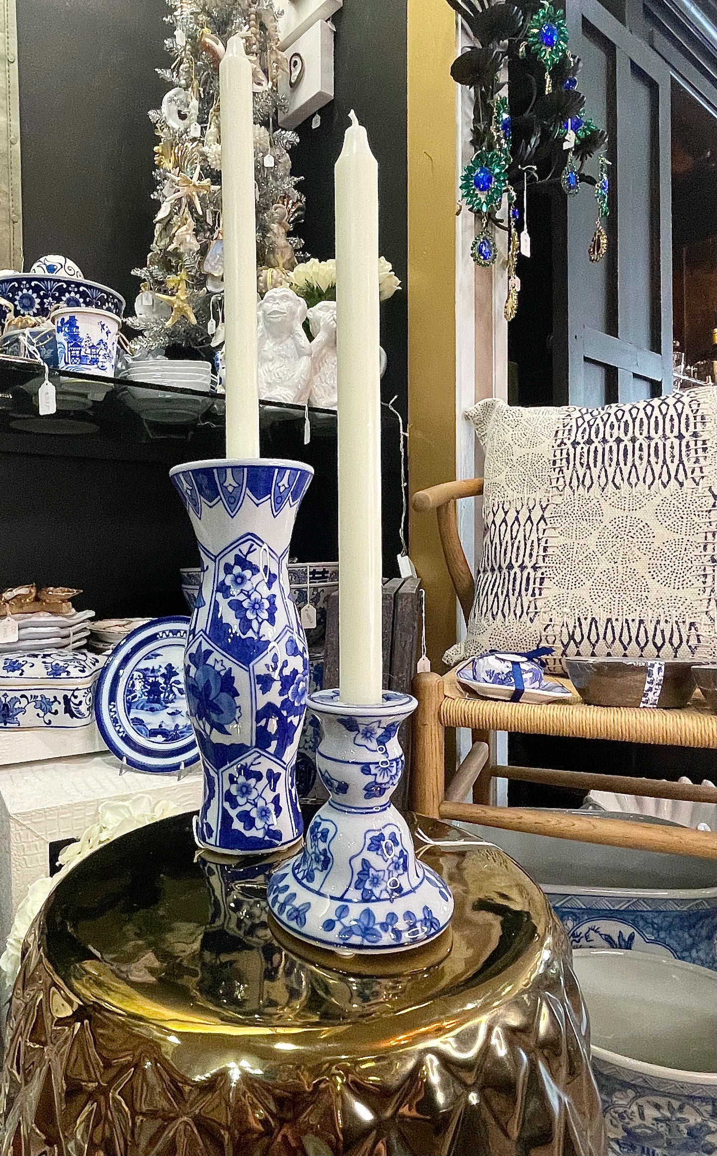 Blue & White Candlestick Short