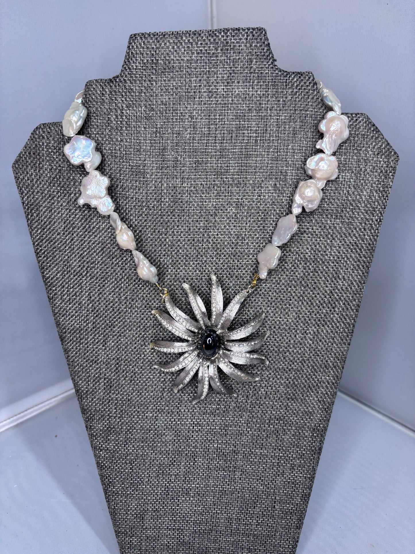 MADE-Baroque Pearl Necklace
