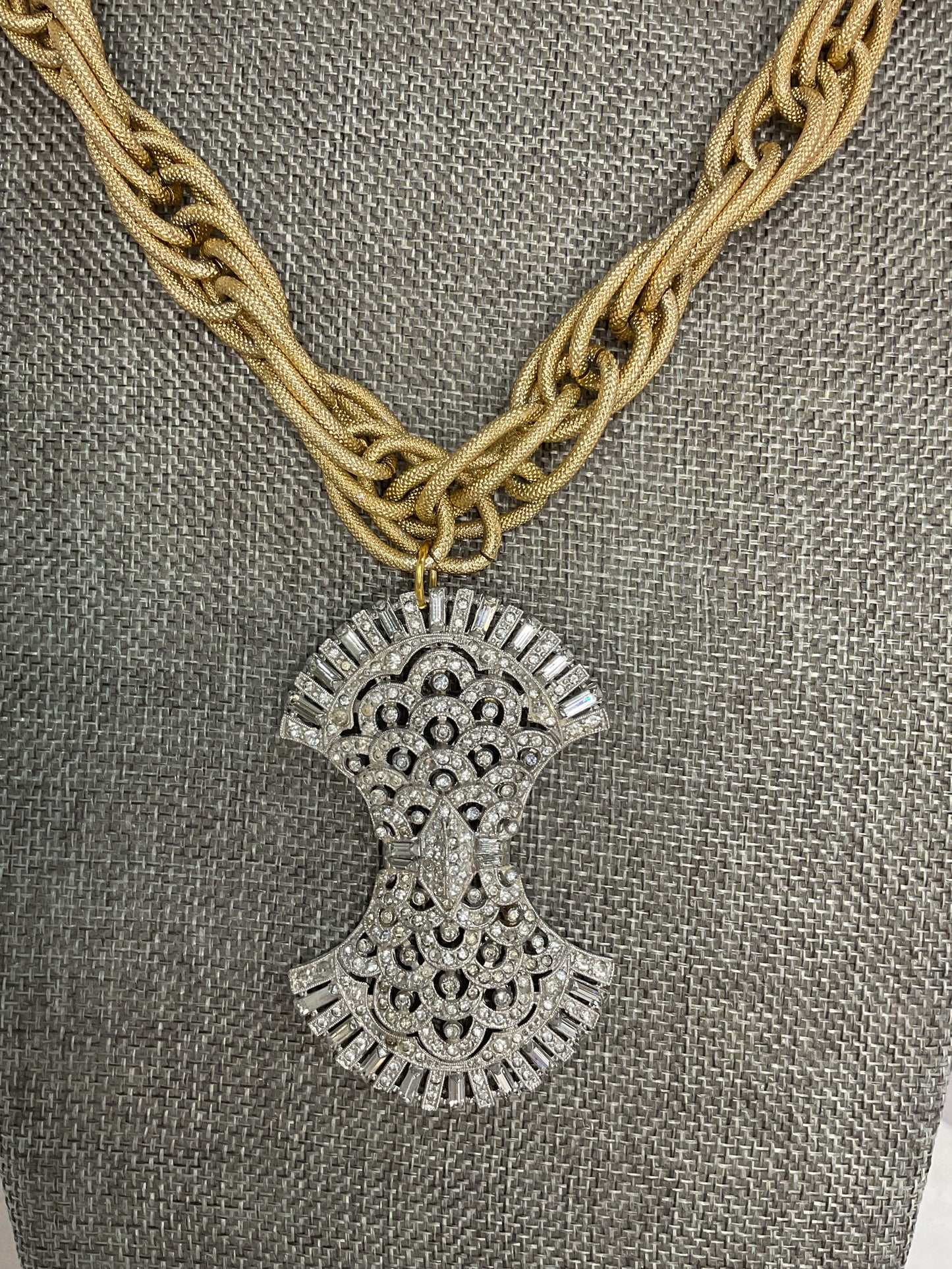 Made chain necklace