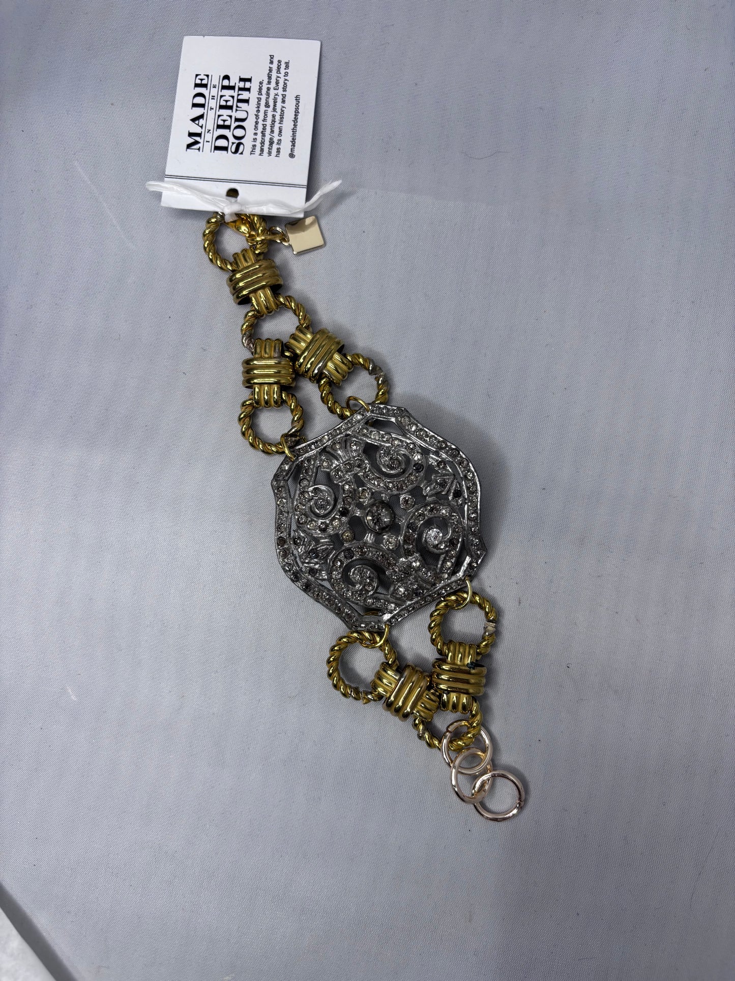 MADE-Shoe Clip Necklace
