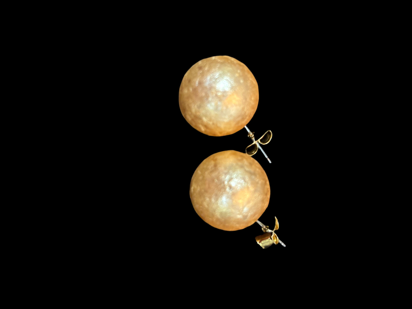 Peach Pearl Earrings