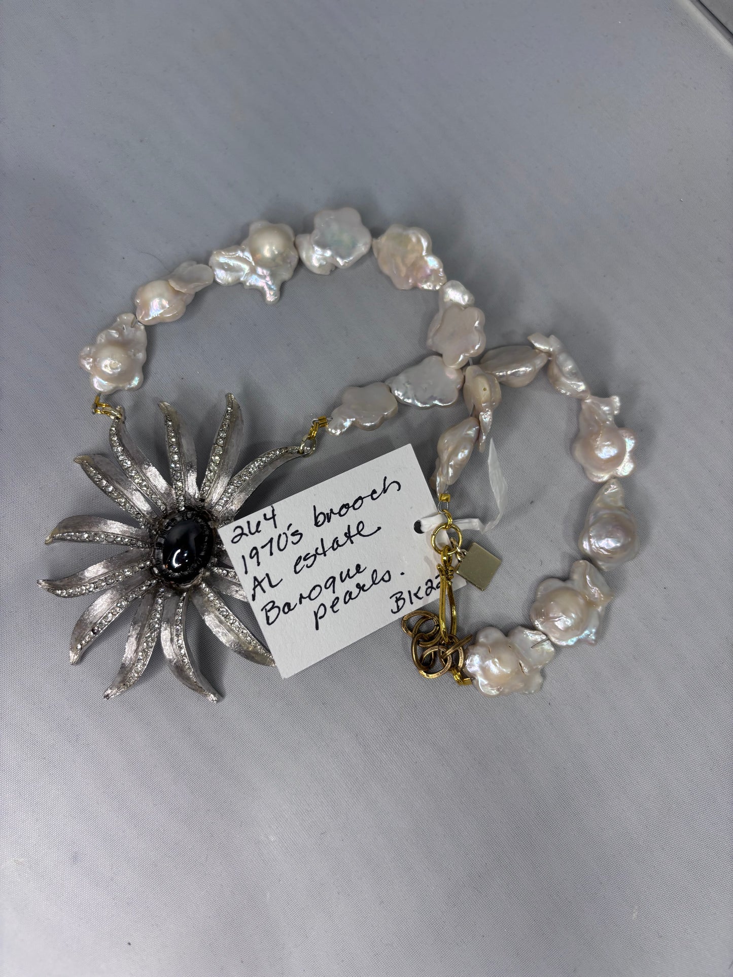 MADE-Baroque Pearl Necklace