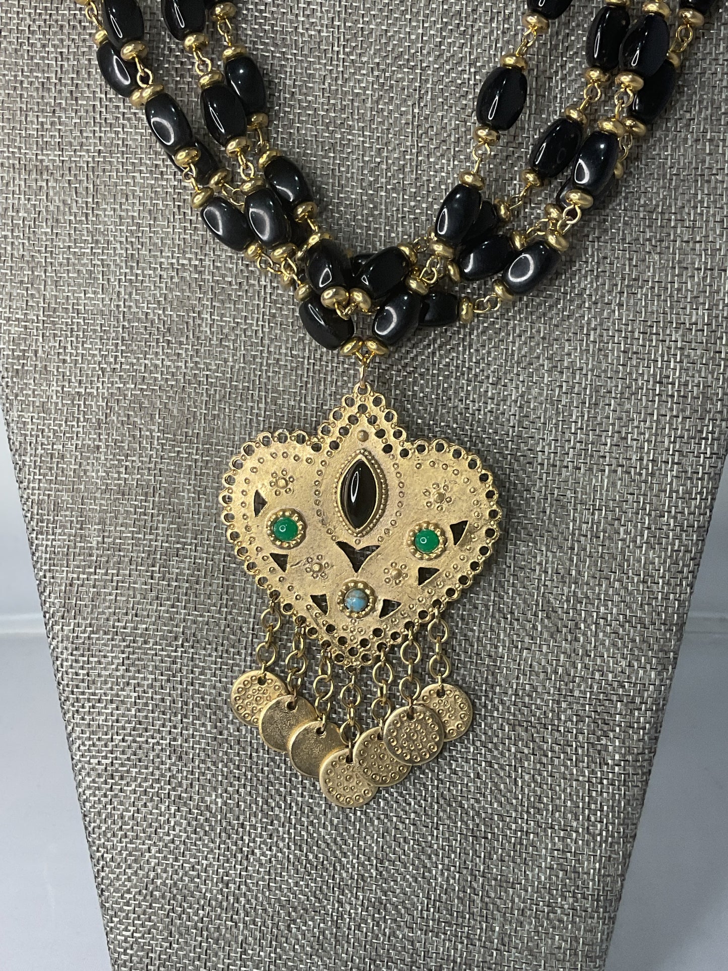 Made 1980s brooch necklace