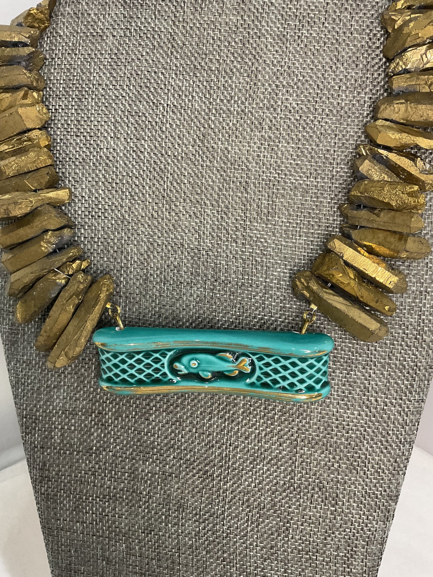 Made 1970s quartz’s necklace