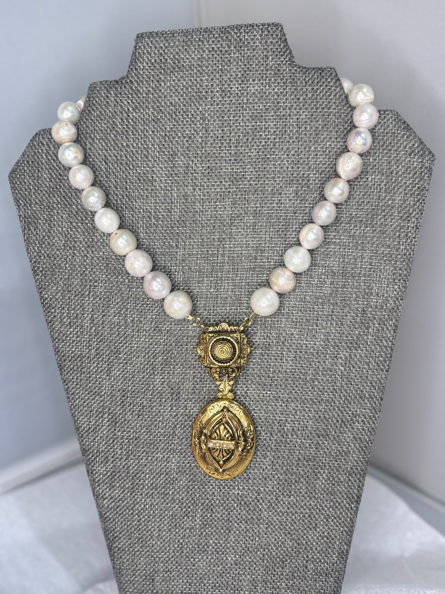 MADE- Locket & Baroque Pearls