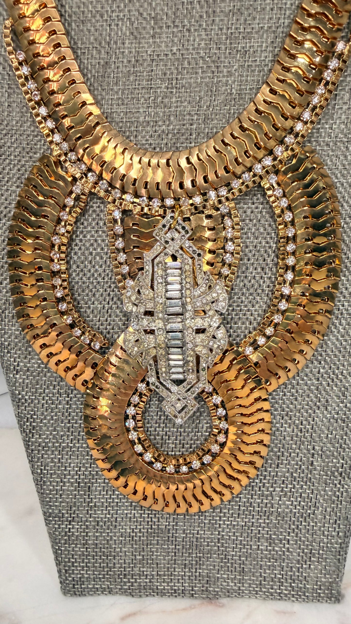 Made gold necklace