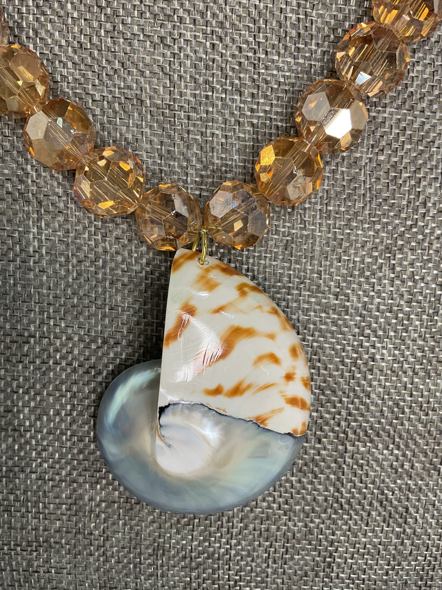 Made Shell necklace