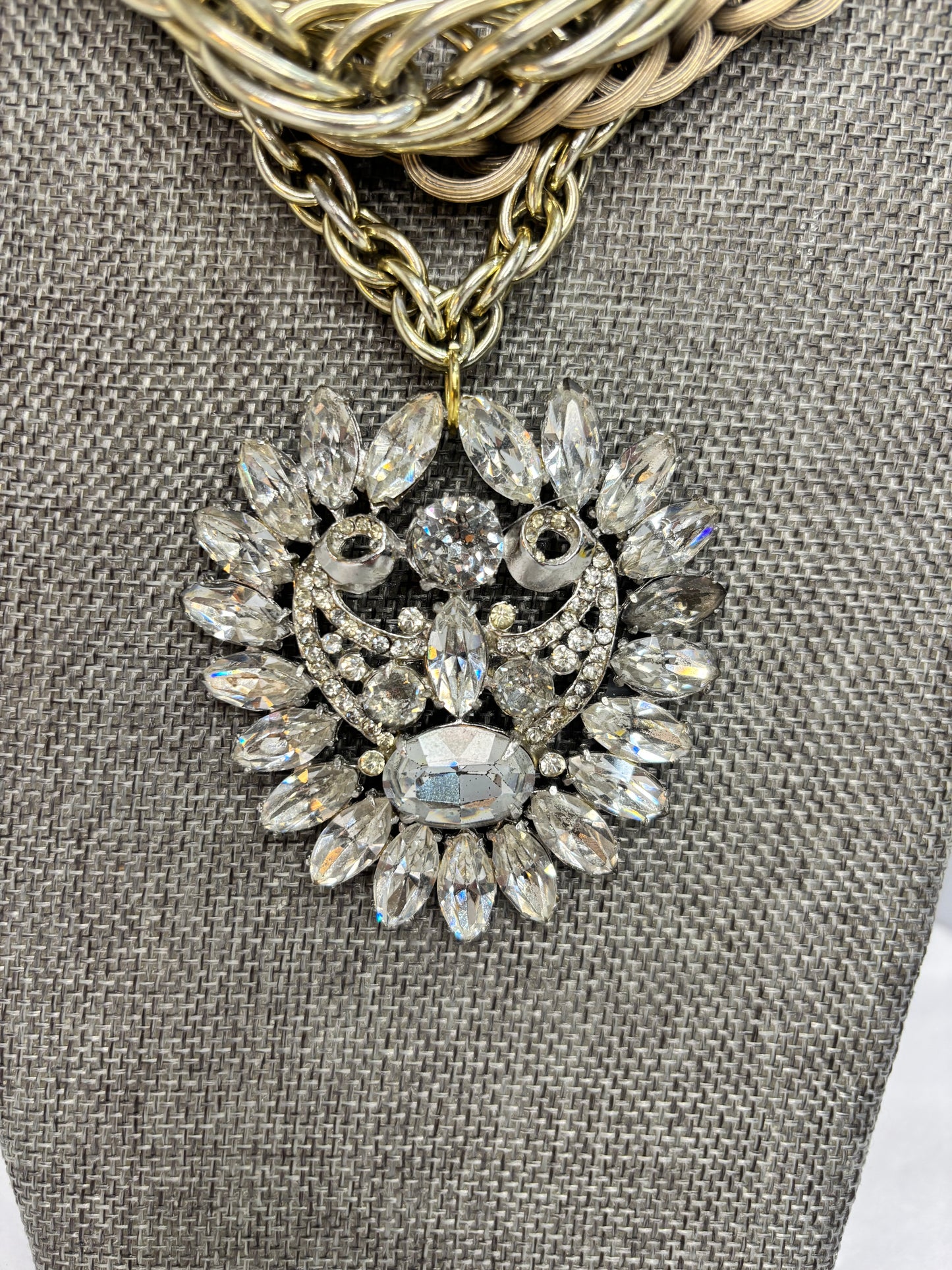 MADE- Wiesner Brooch Necklace