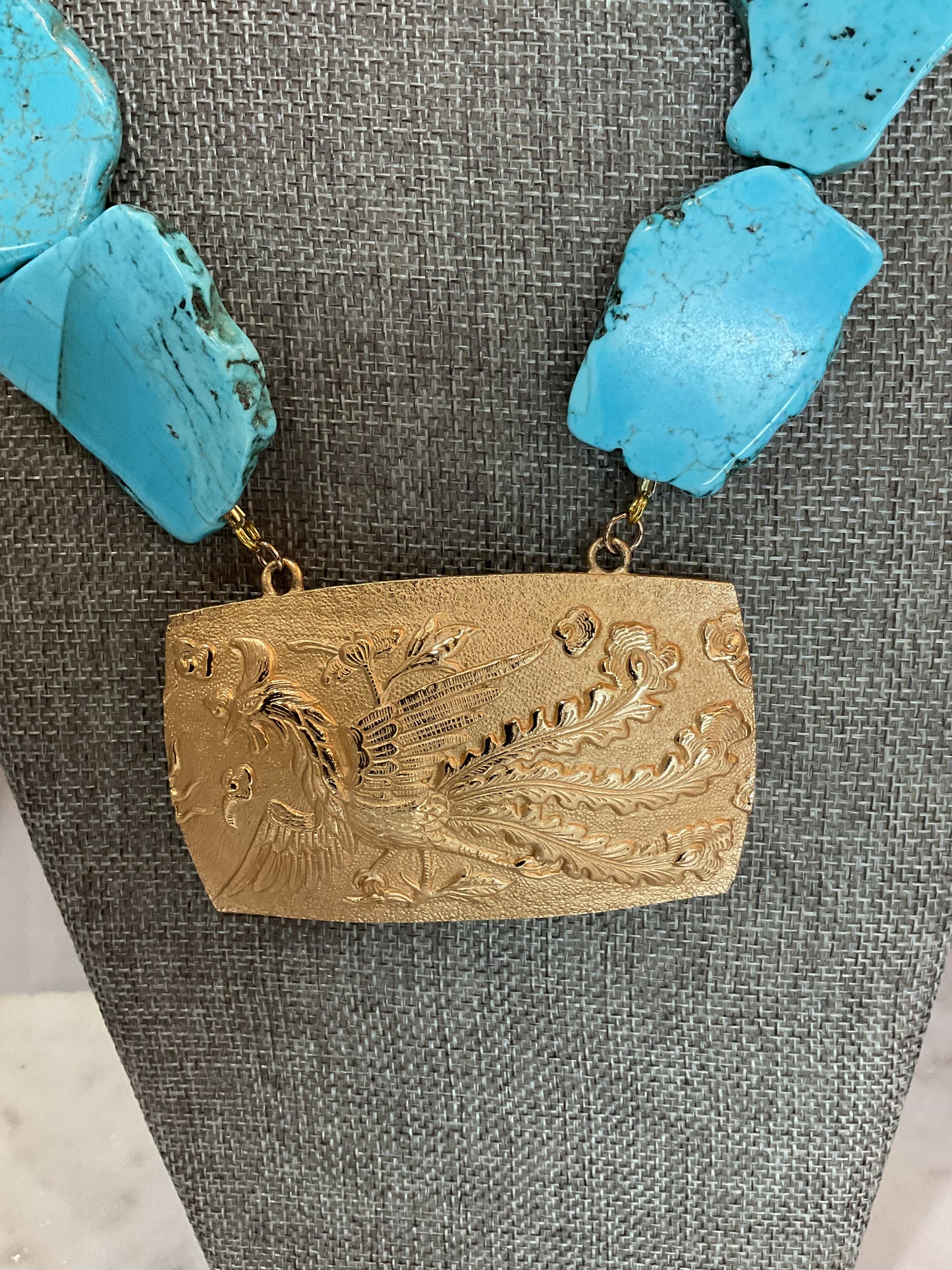 Made Napier necklace