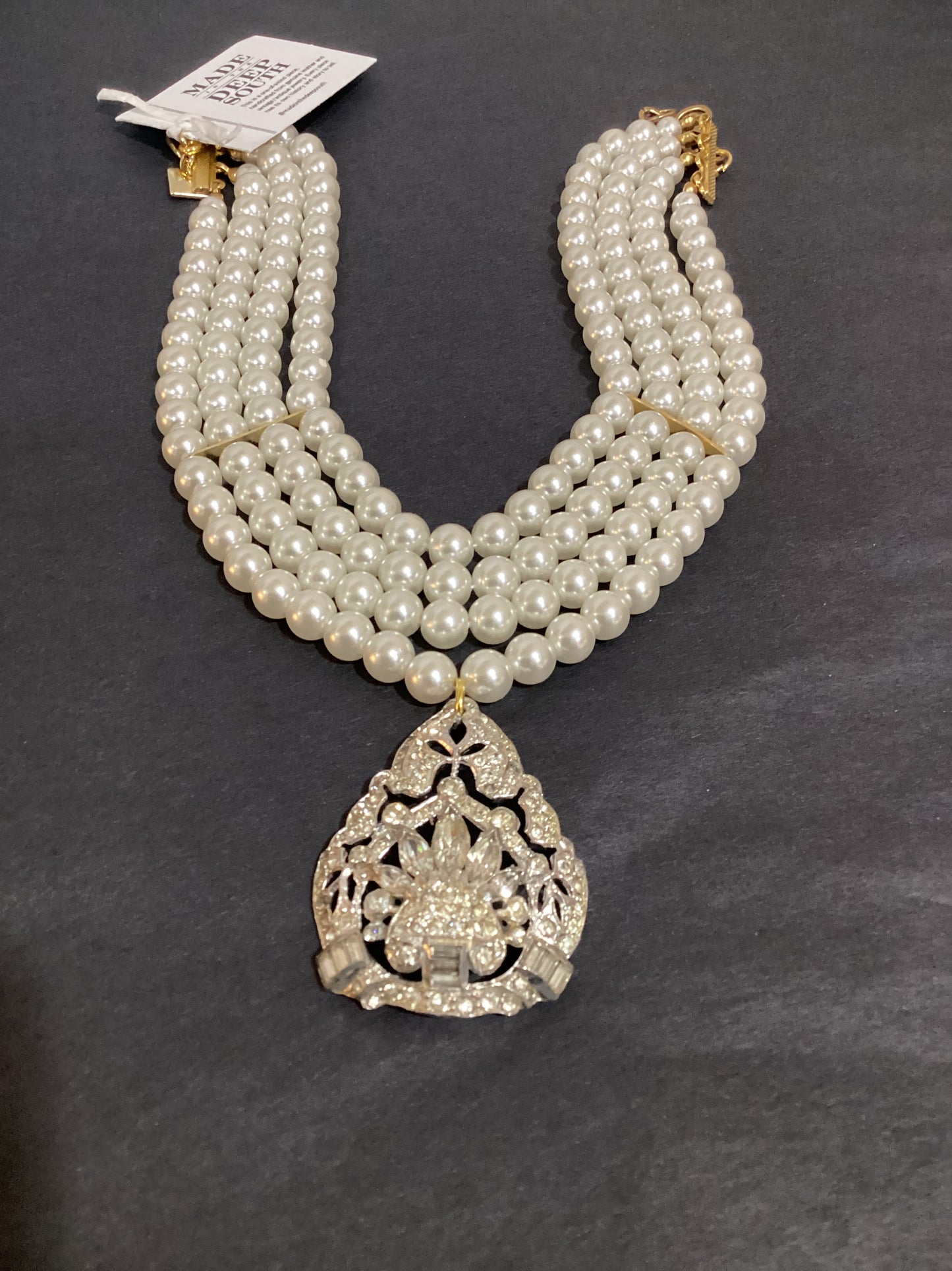 MADE- Pearl Necklace