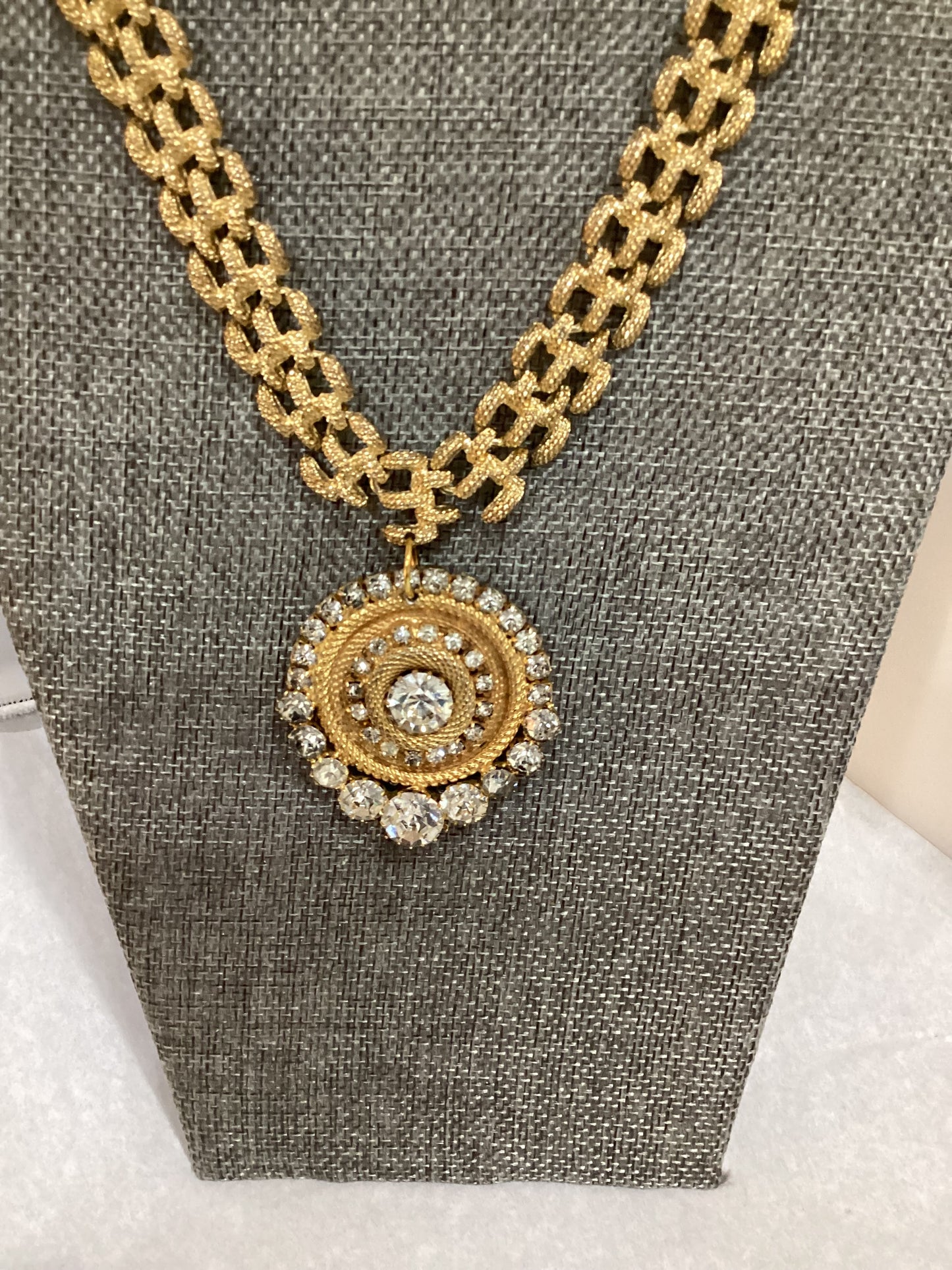 MADE- Brooch Necklace