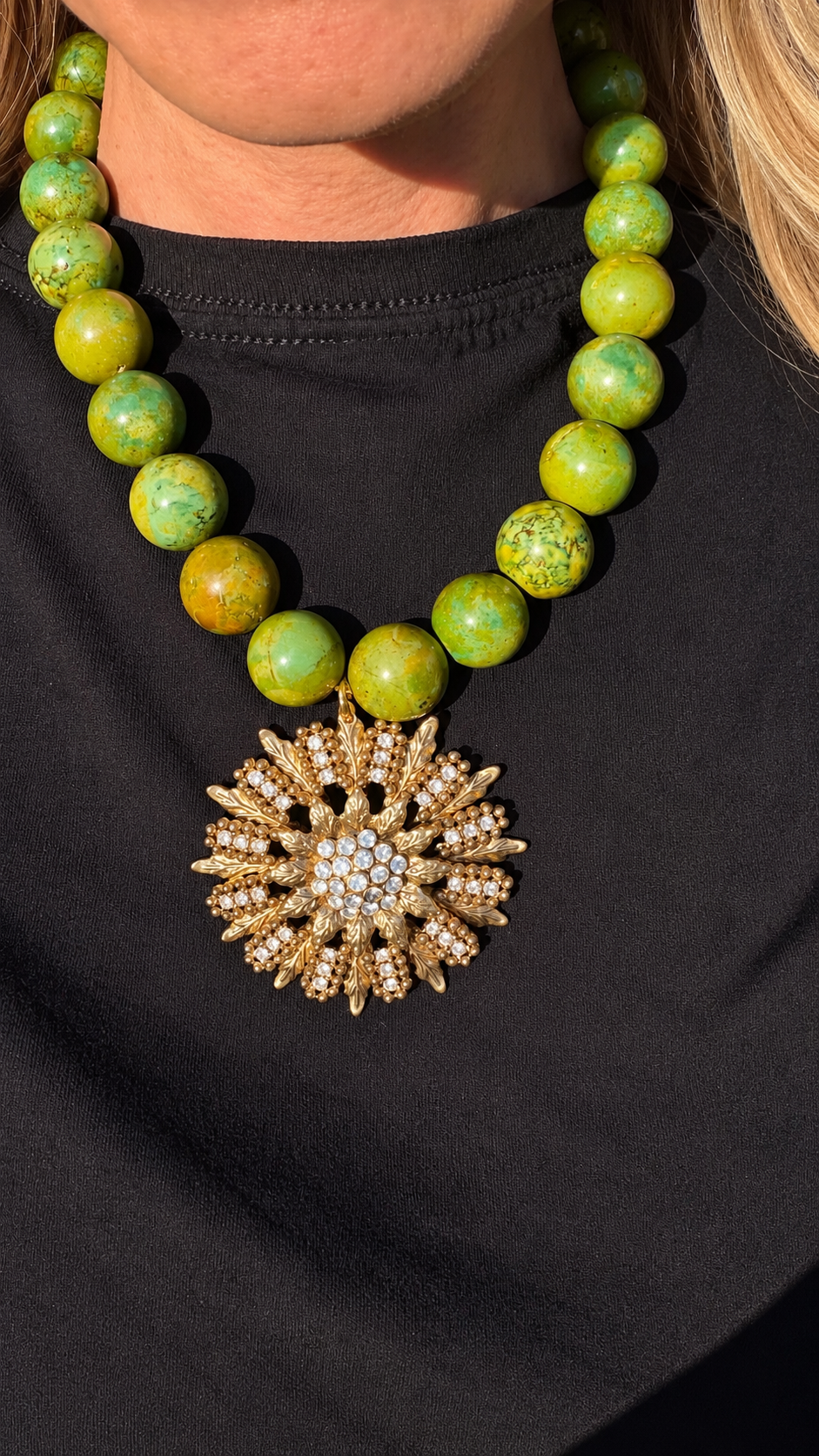 Made 1960s brooch turquoise