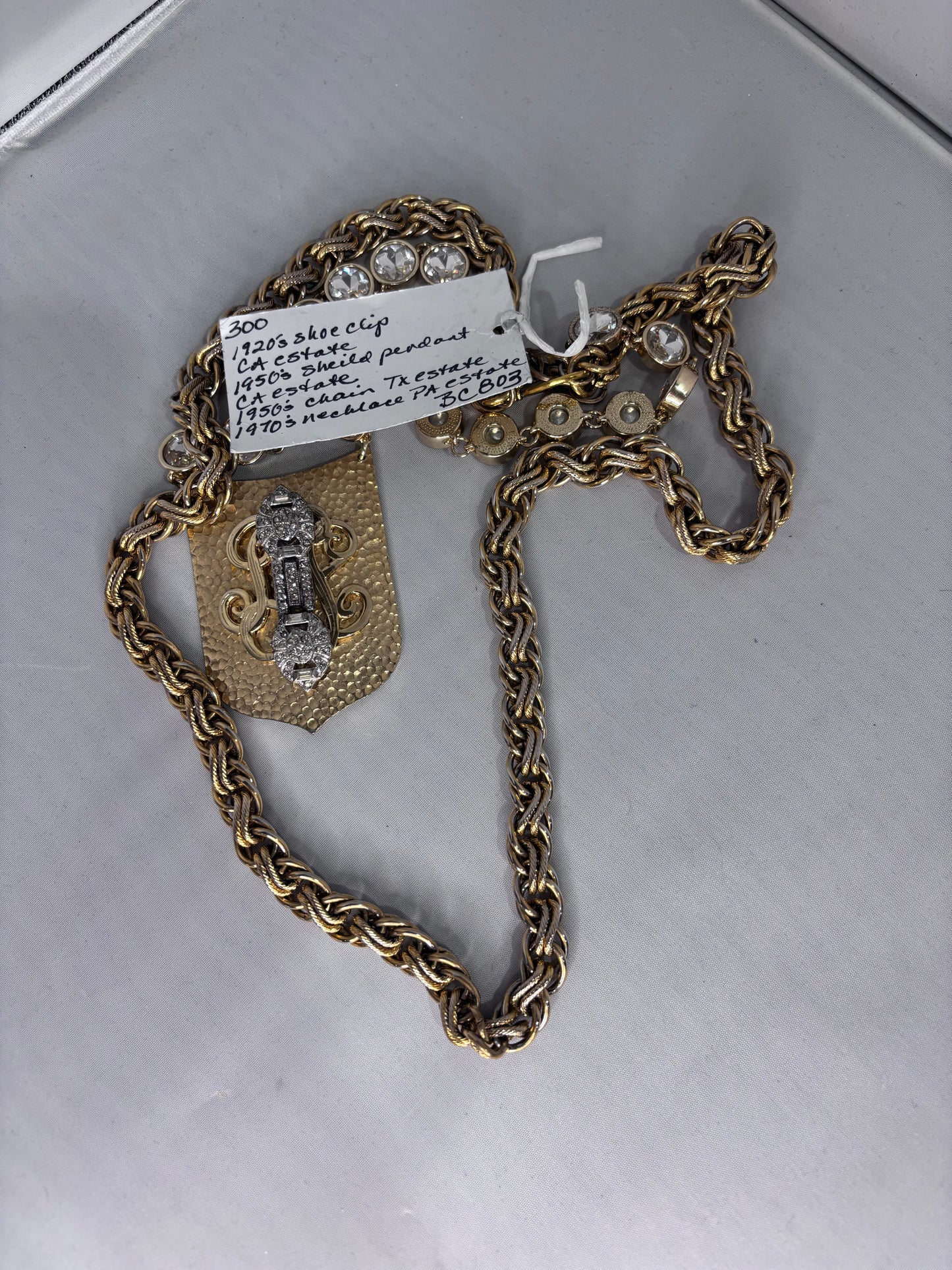 MADE-Shoe Clip Necklace