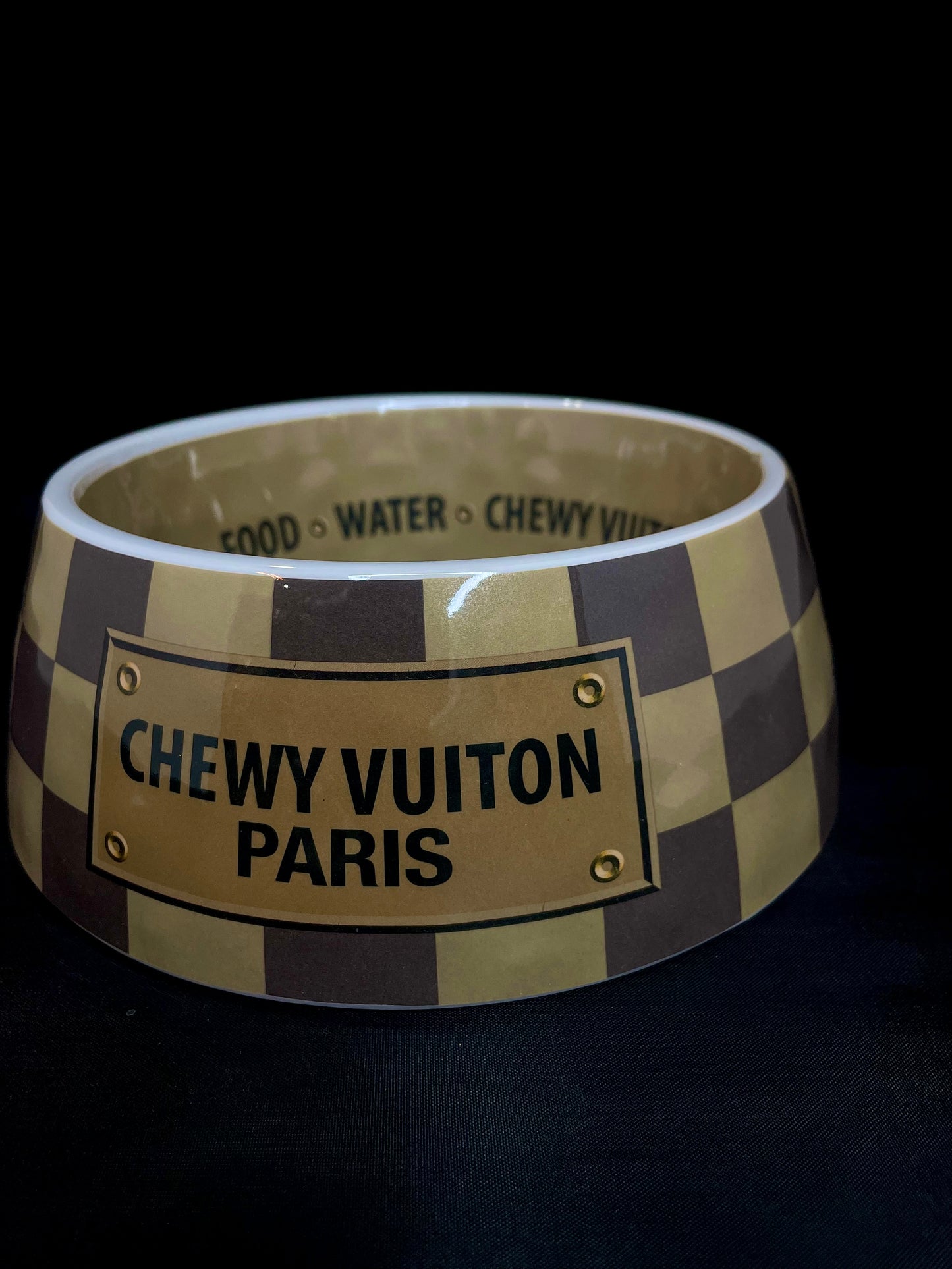 Checkered Chewy Dog Bowl