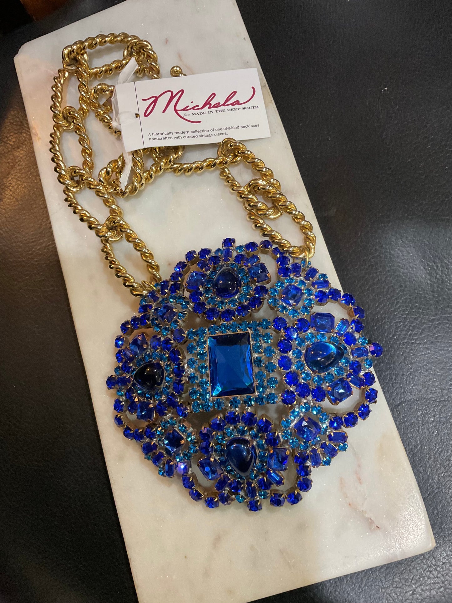 Made Bijoux necklace