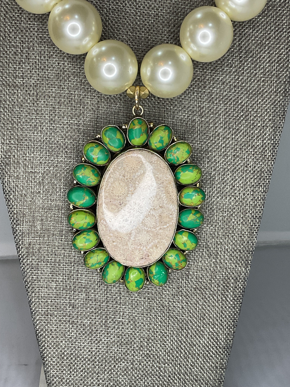 Made green turquoise necklace