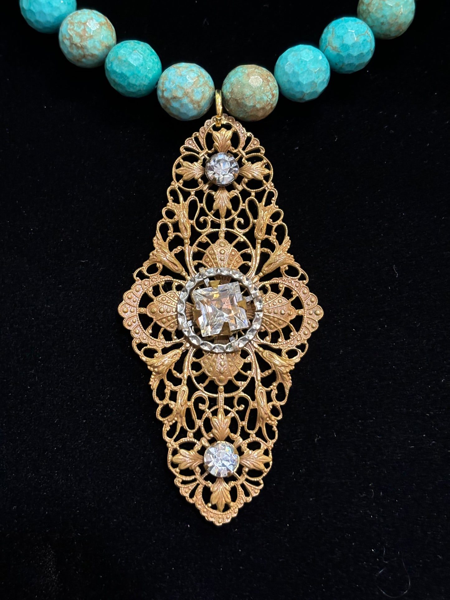 MADE - Agate Bead Necklace