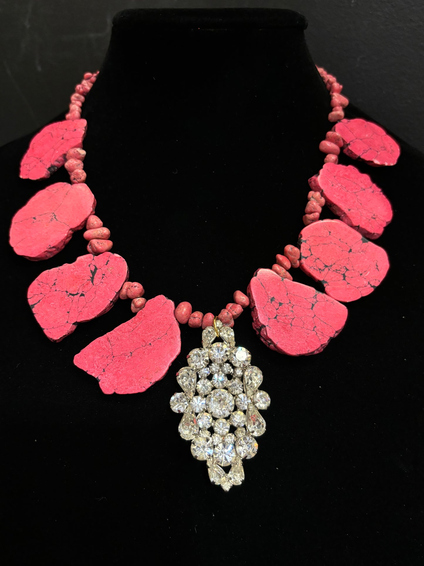MADE- Magnesite Bead Necklace with Brooch
