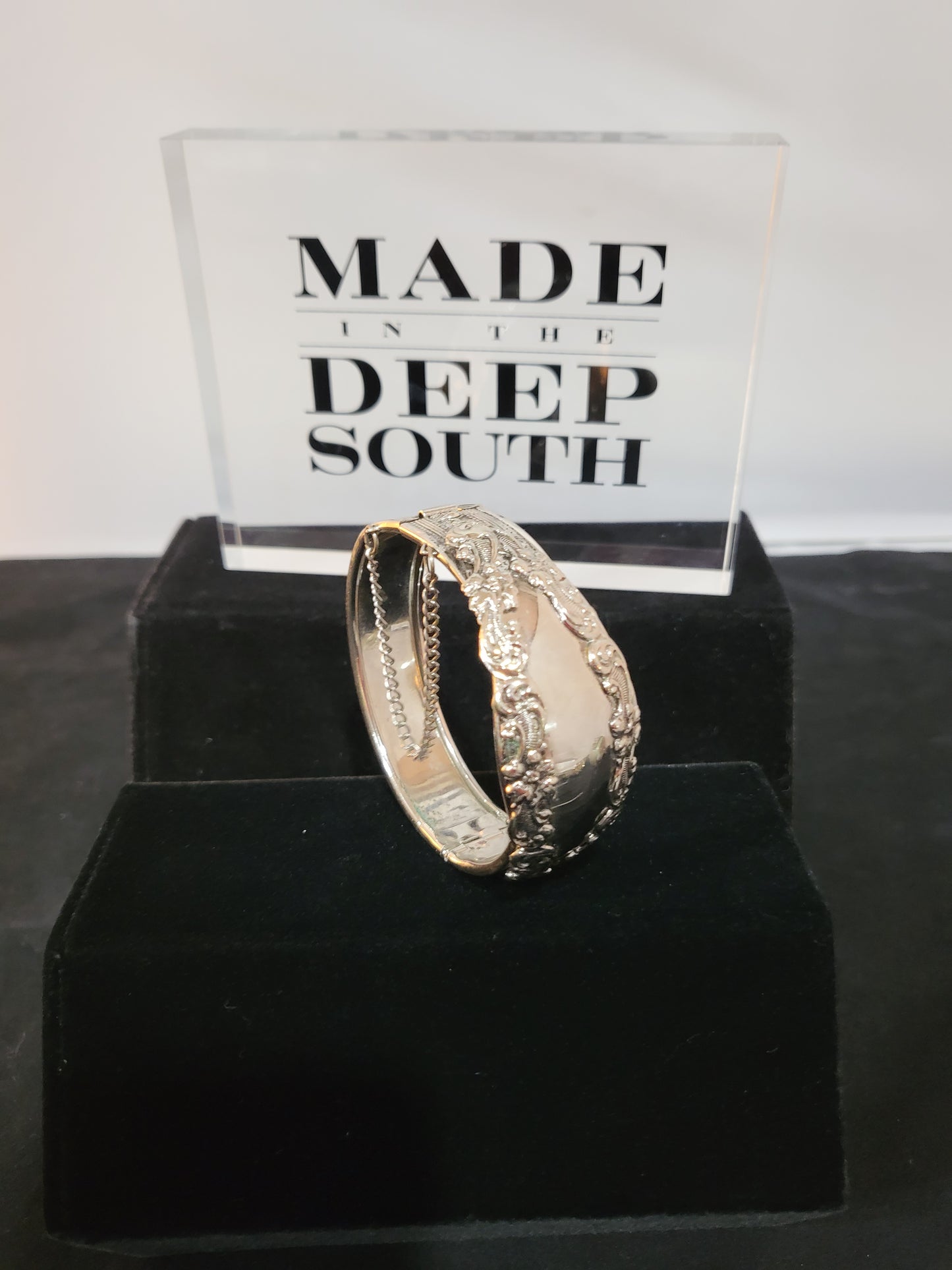 MADE- Silver Hinged Bracelet