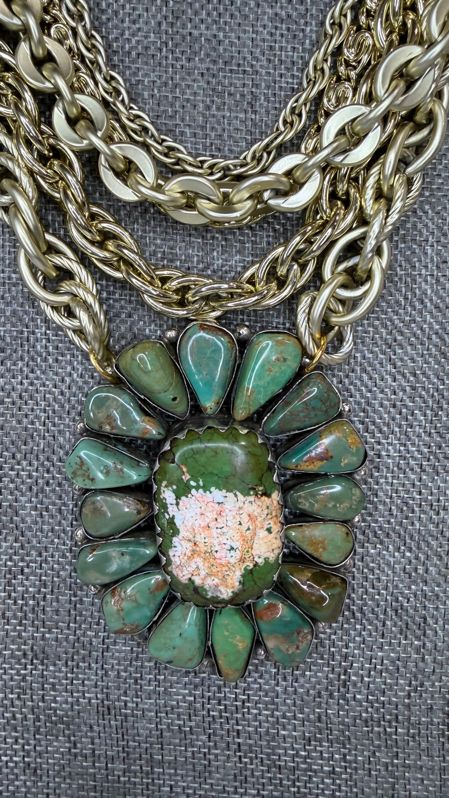 Made agate necklace
