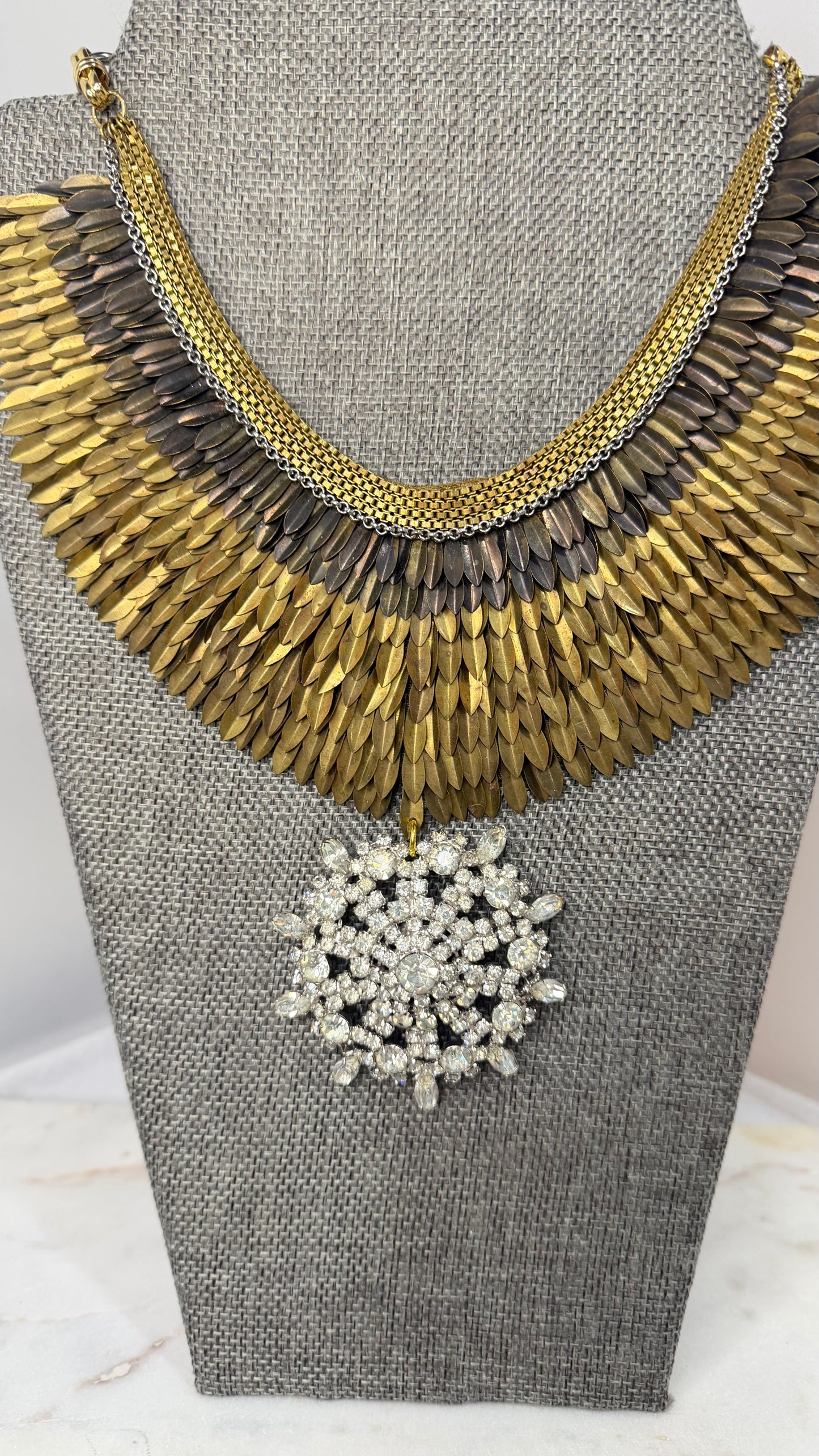 Made 1940s necklace