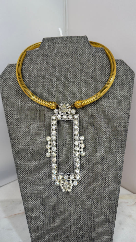 MADE Buckle collar necklace