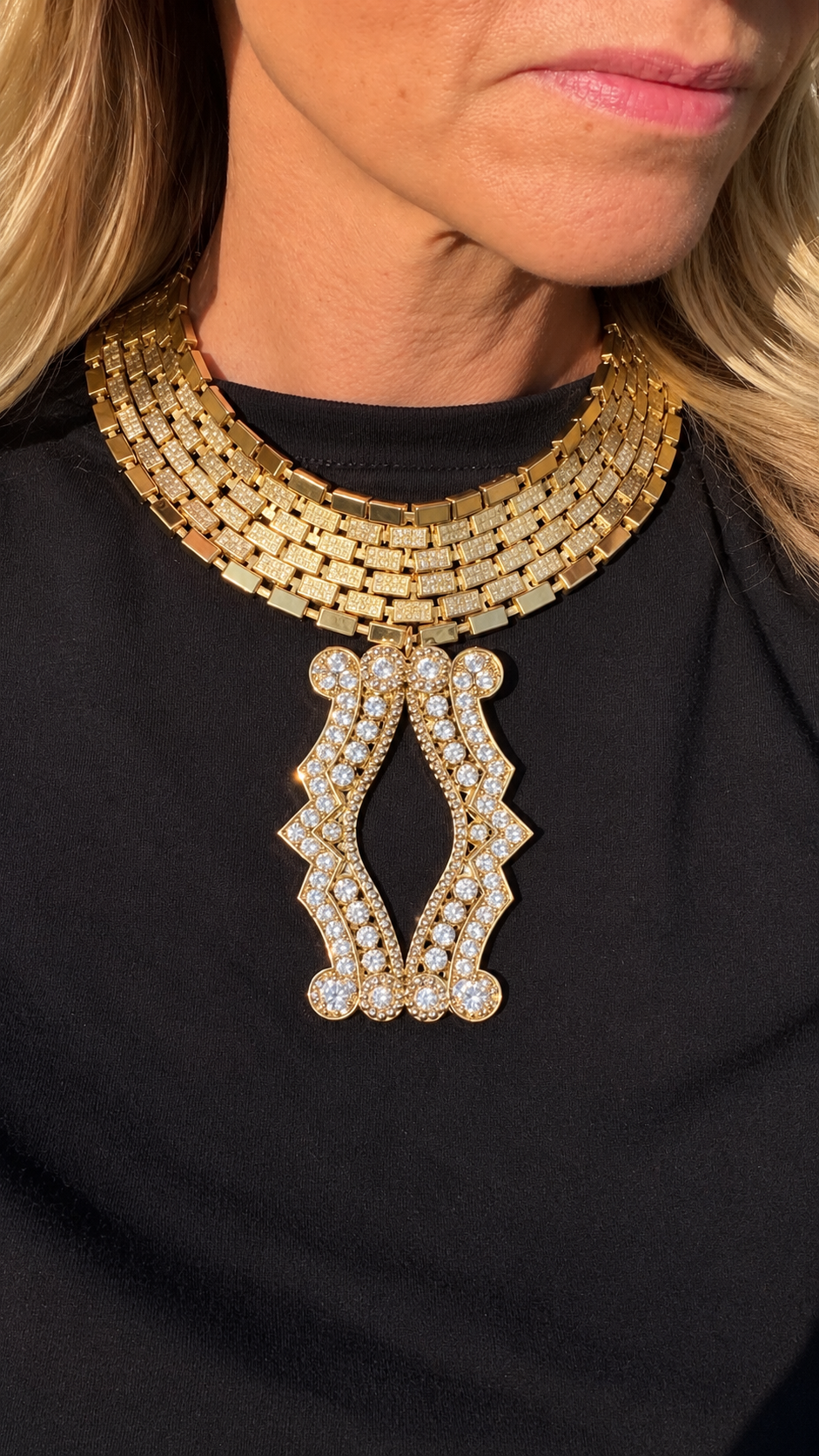 Made 1970s buckle necklace