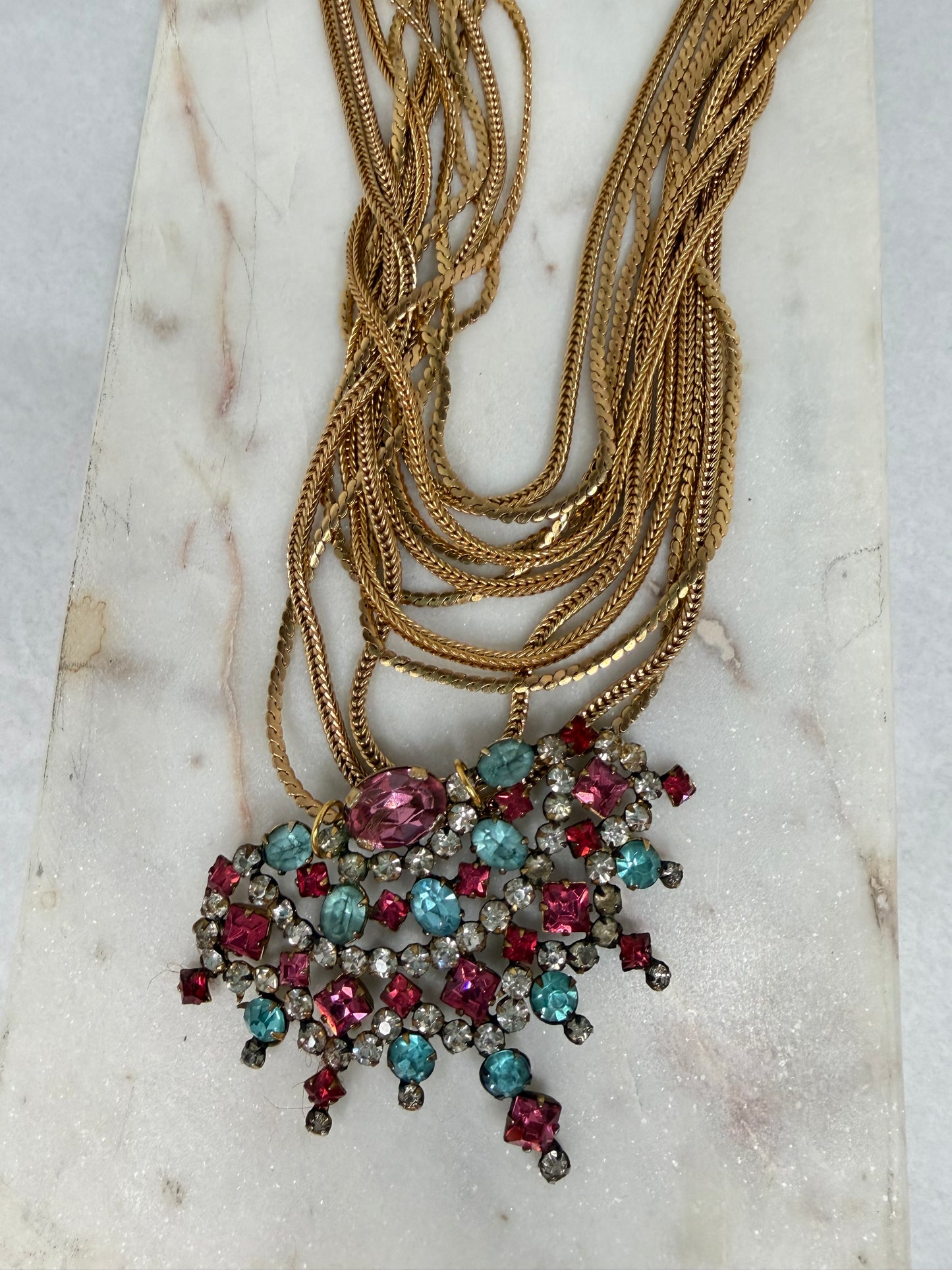 MADE 1800 Brooch necklace