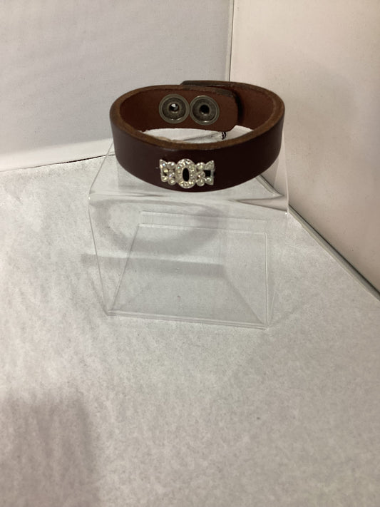 MADE- Bracelet Link Cuff