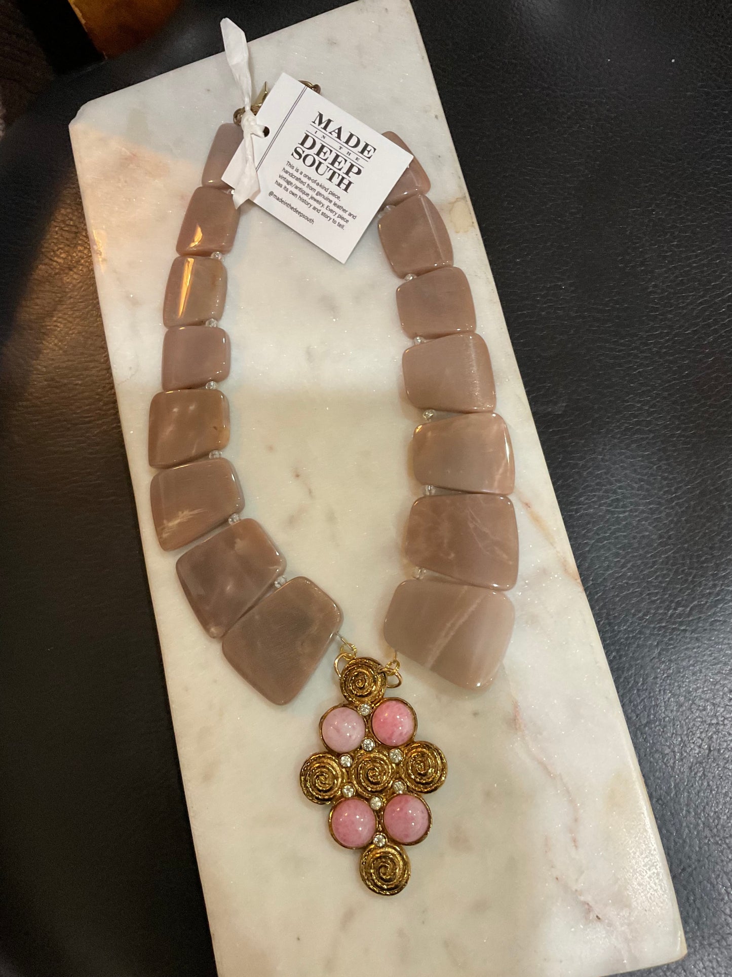 Made 50s London brooch necklace