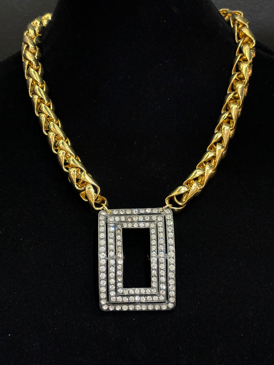 MADE - 1920’s Brooch on Gold Necklace