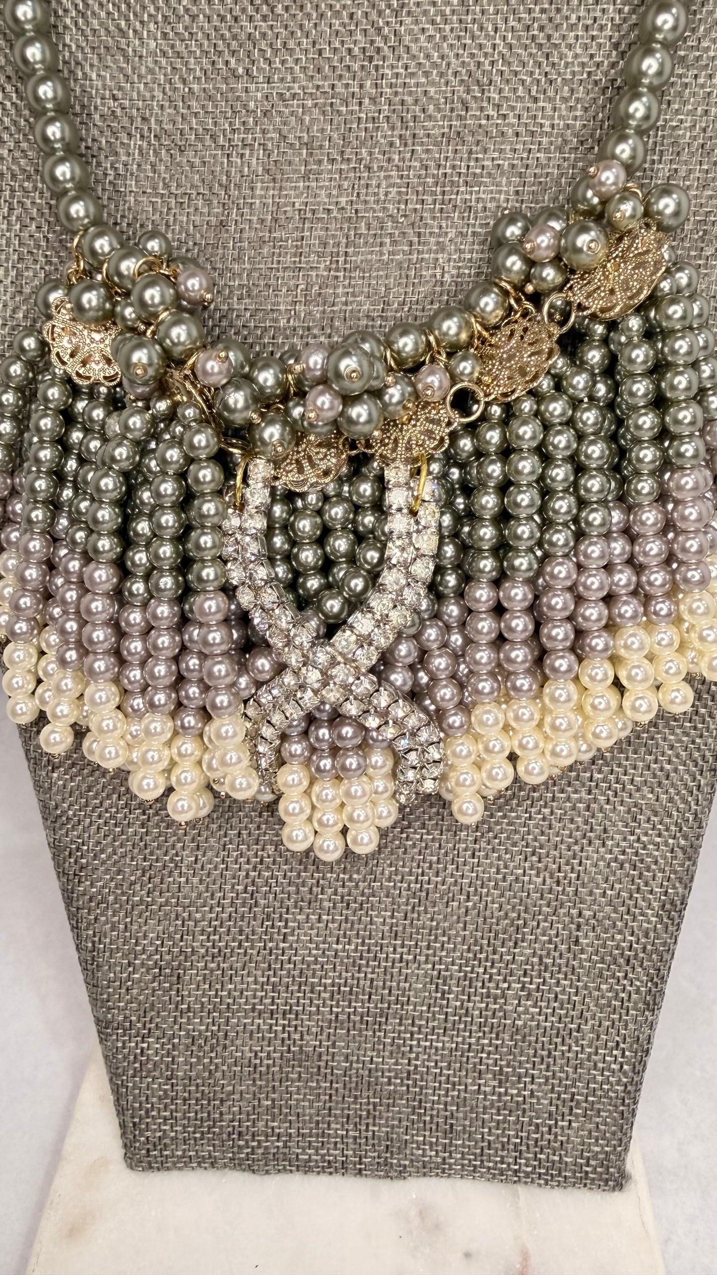 Made bead brooch necklace