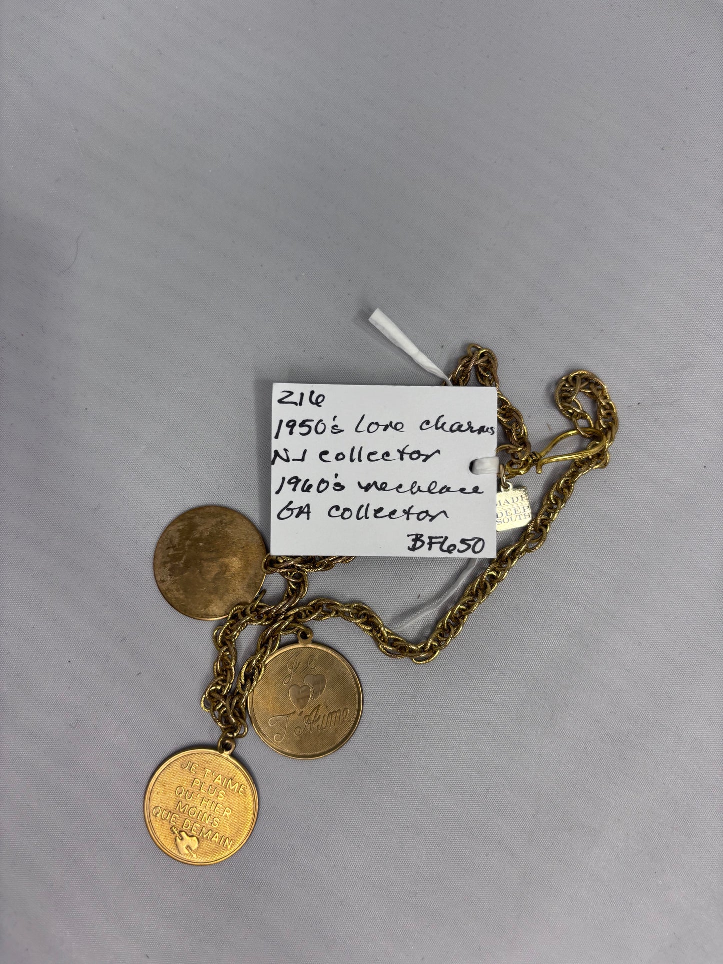 MADE-Love Charm Choker