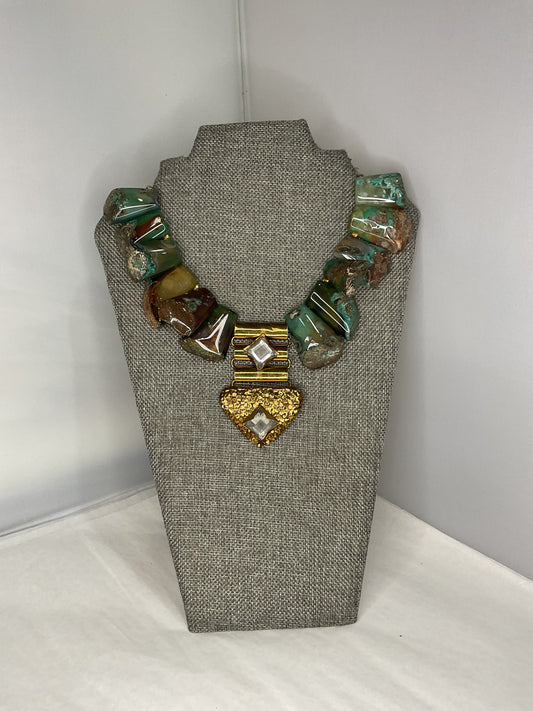 Made 1960s earring necklace