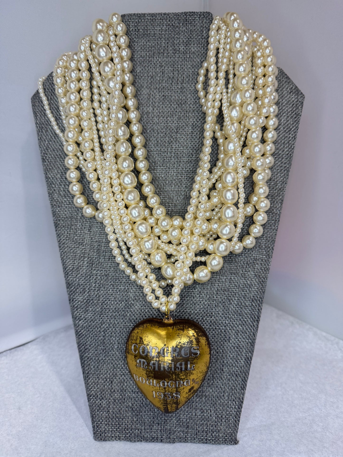 Made France pearl and heart necklace