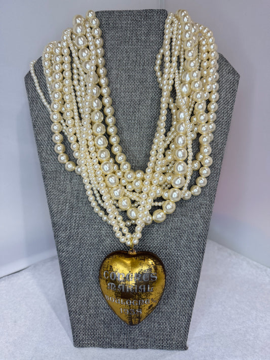 Made France pearl and heart necklace
