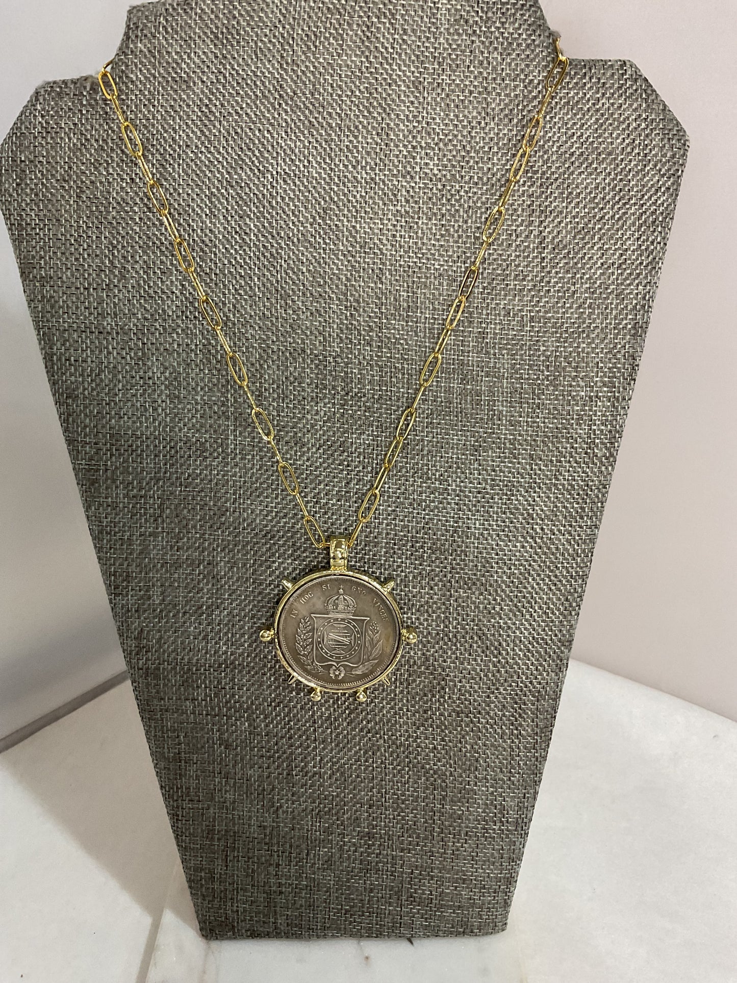 Yara necklace