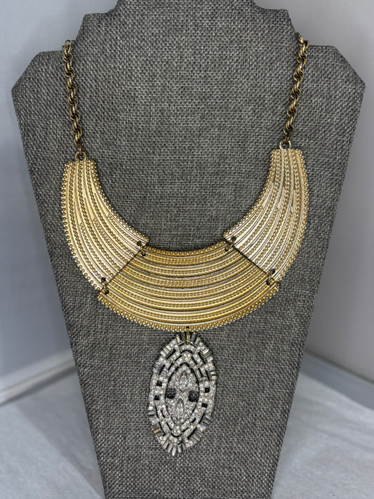 MADE- Collar Necklace
