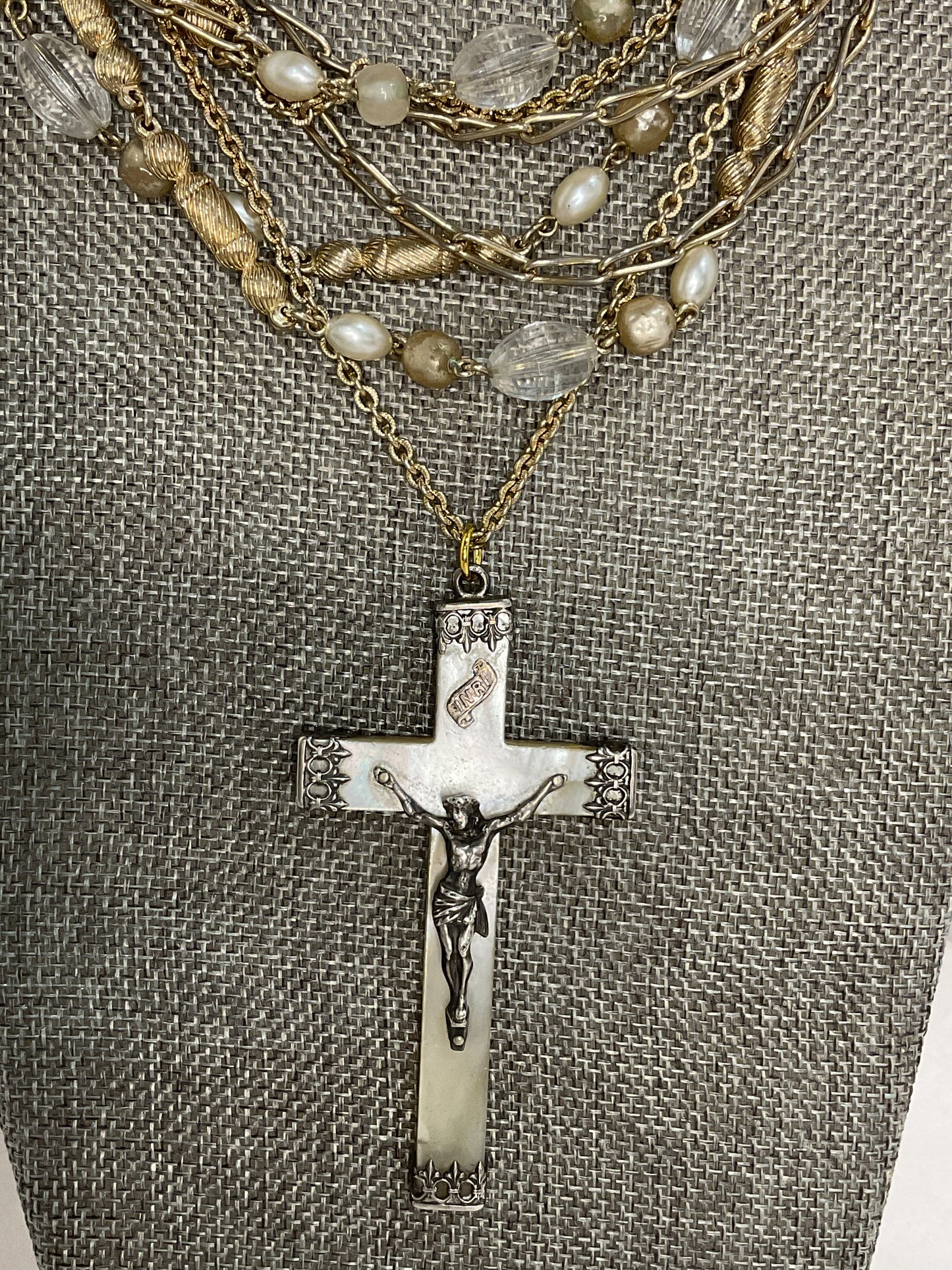 Made mother of pearl cross necklace