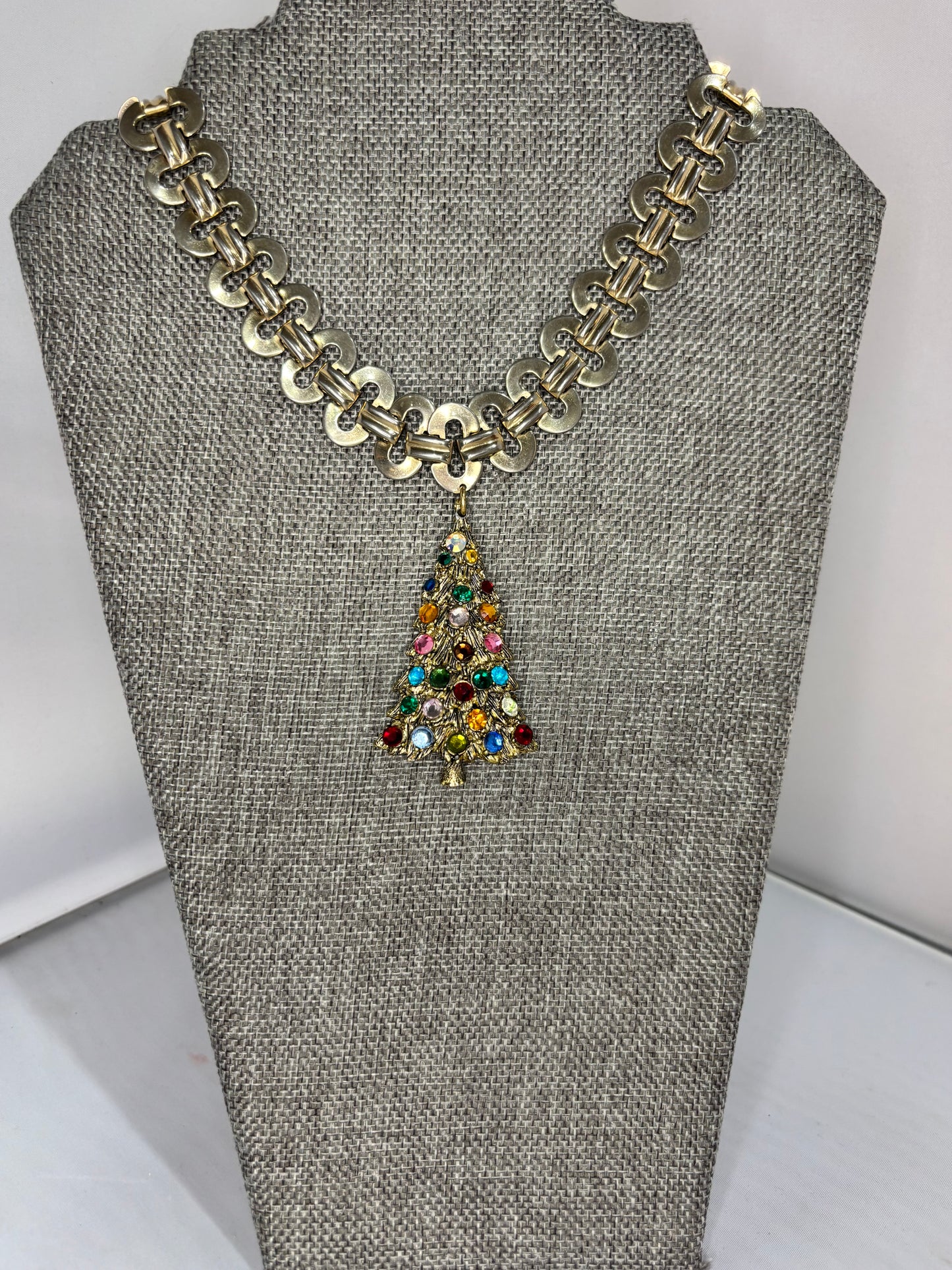 MADE- Christmas Tree Necklace
