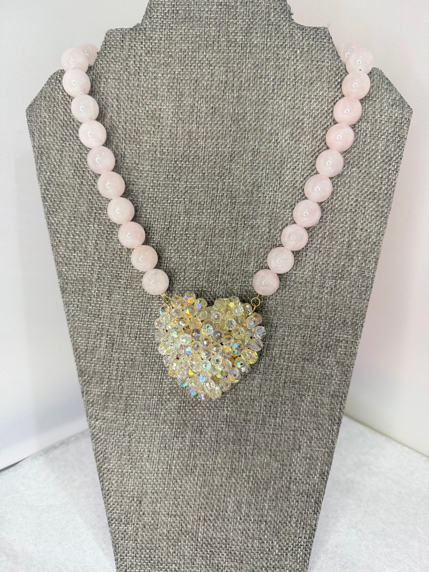 Made rose Quartz necklace