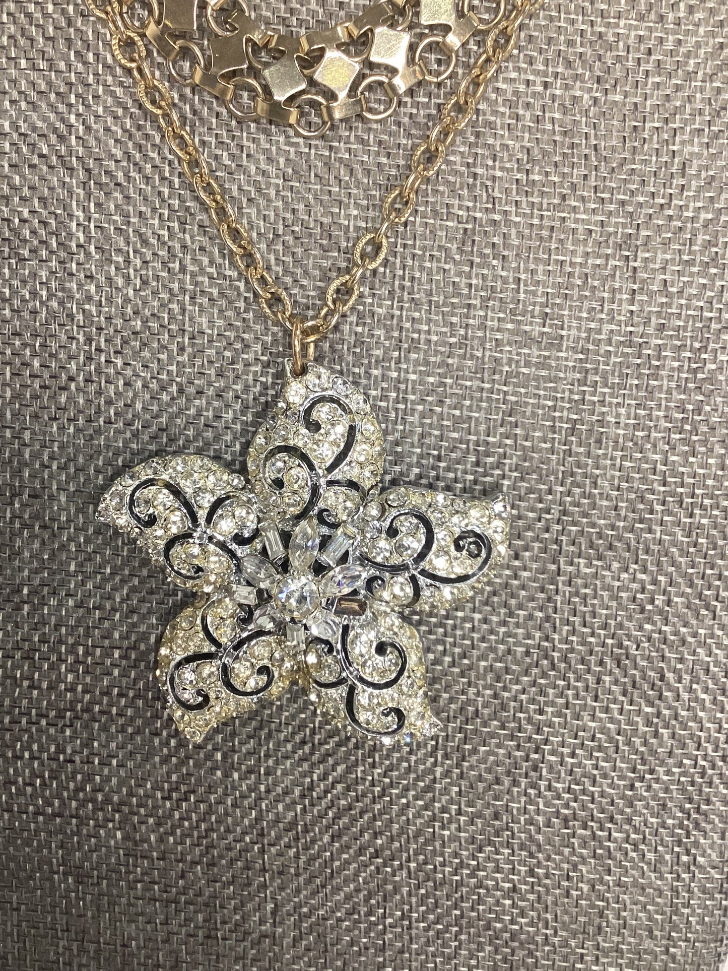 Made- layered flower brooch necklace