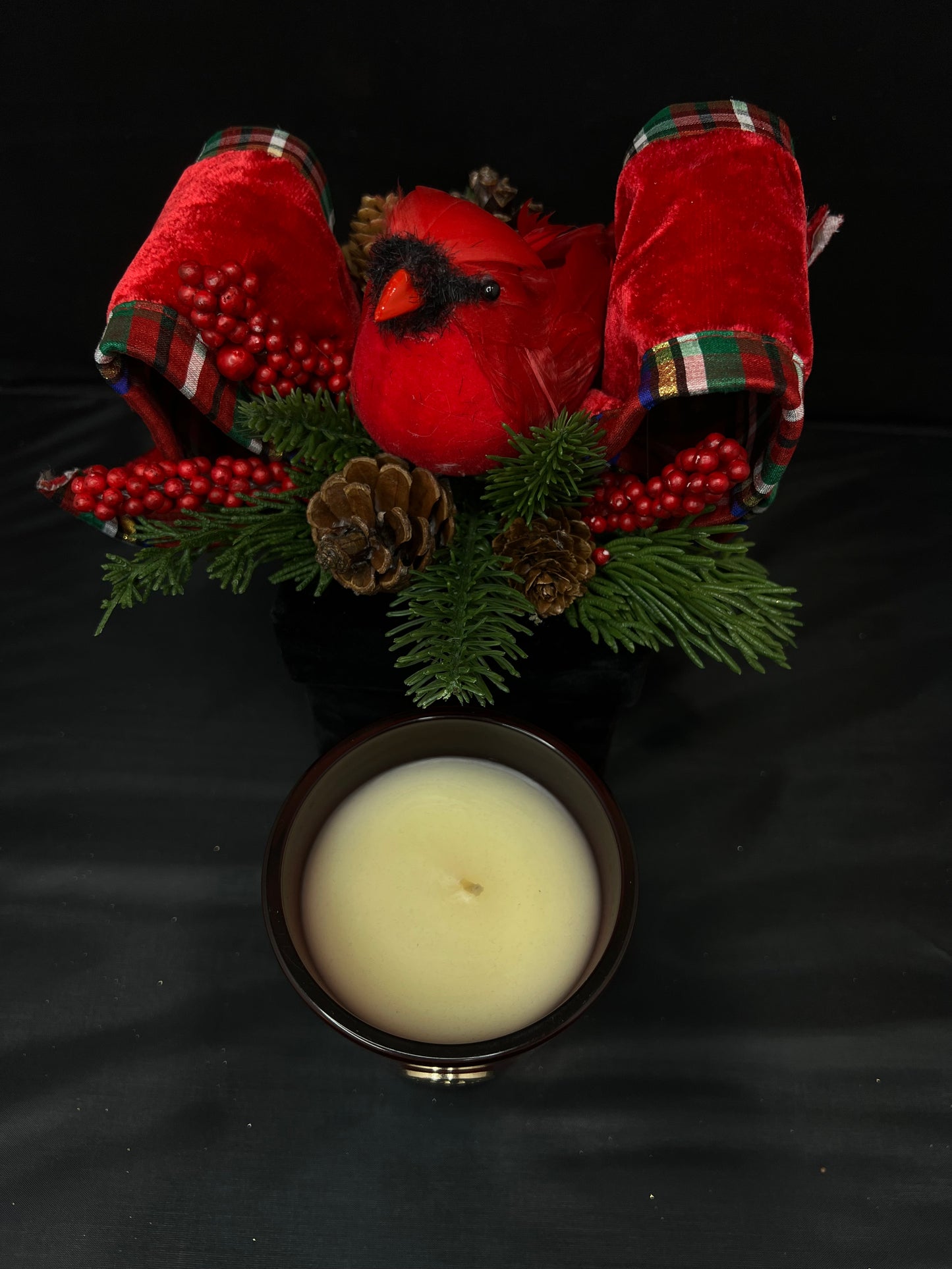 Home for the Holidays Lux Candle & Cardinal Gift Box