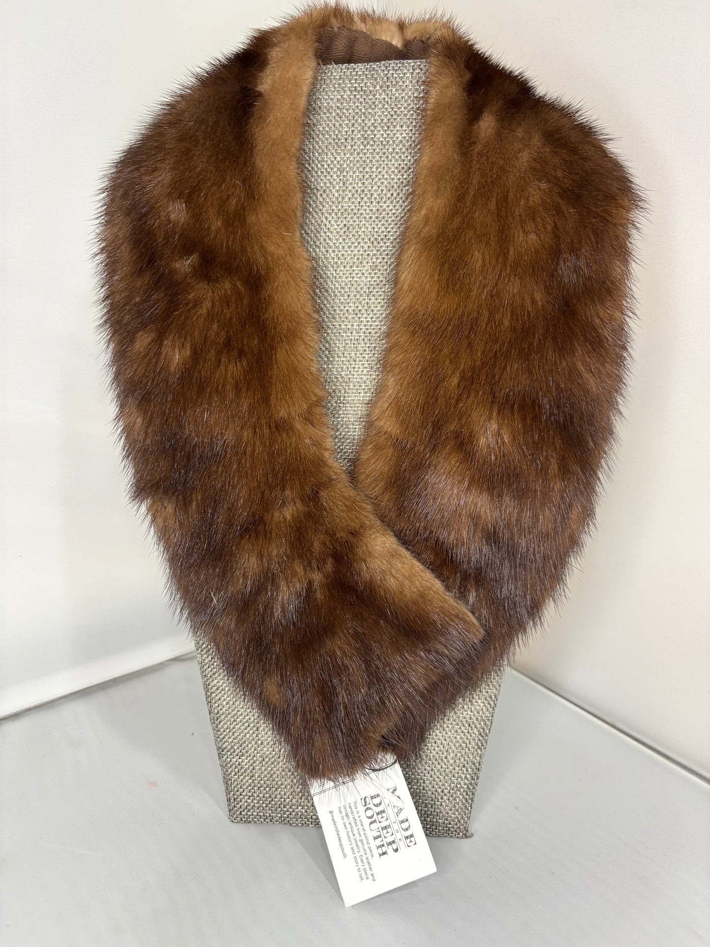 MADE- Vintage Mink Collar