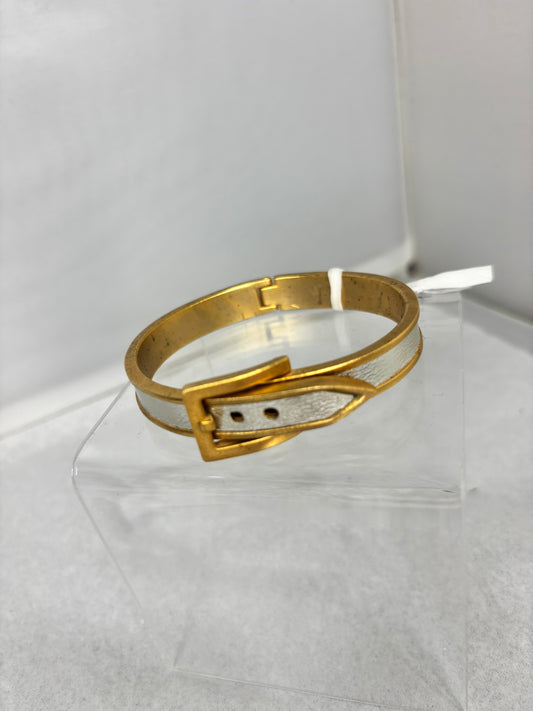 MADE- Hinged Bracelet