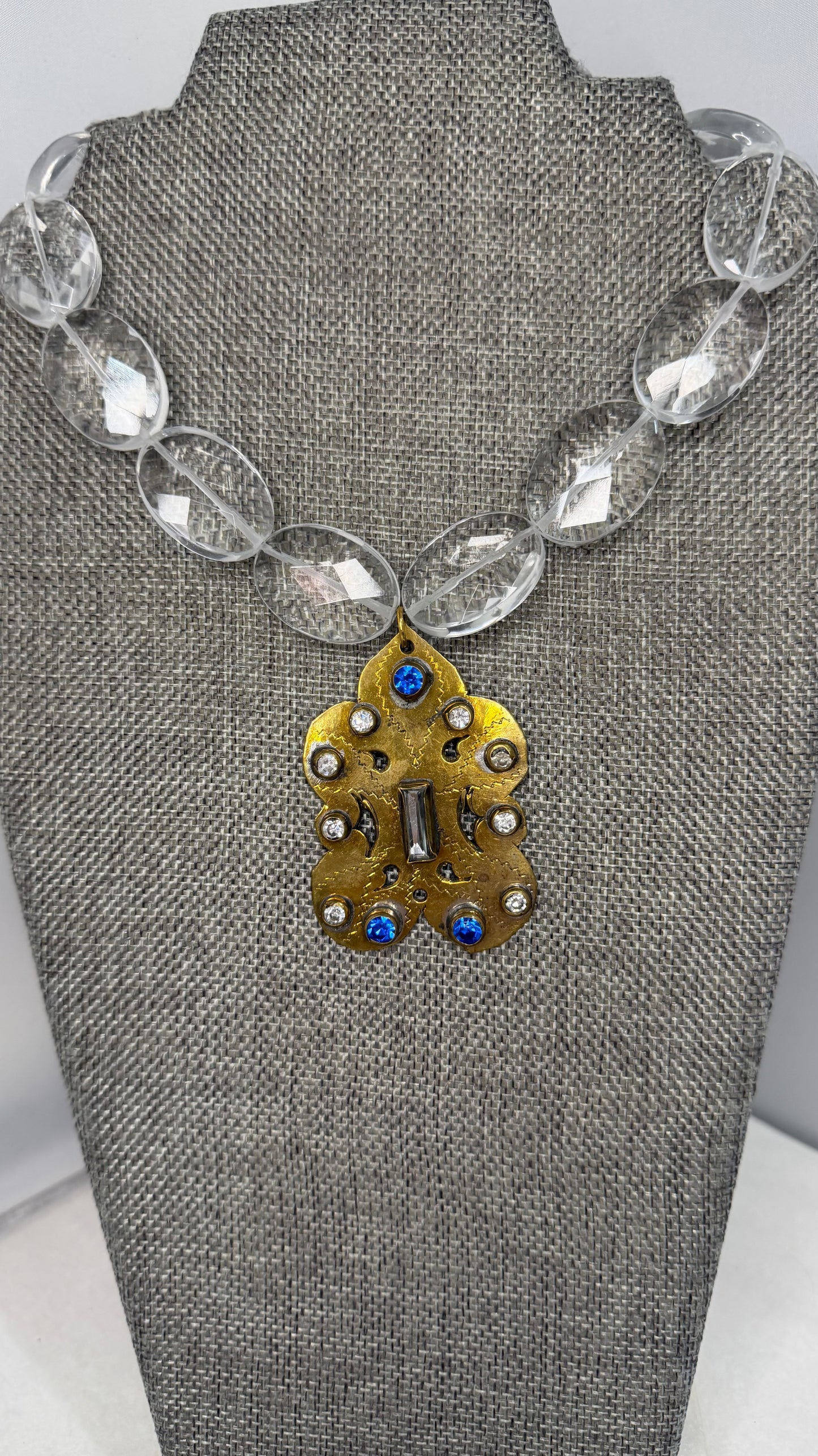 Made-  1960s Quartz necklace
