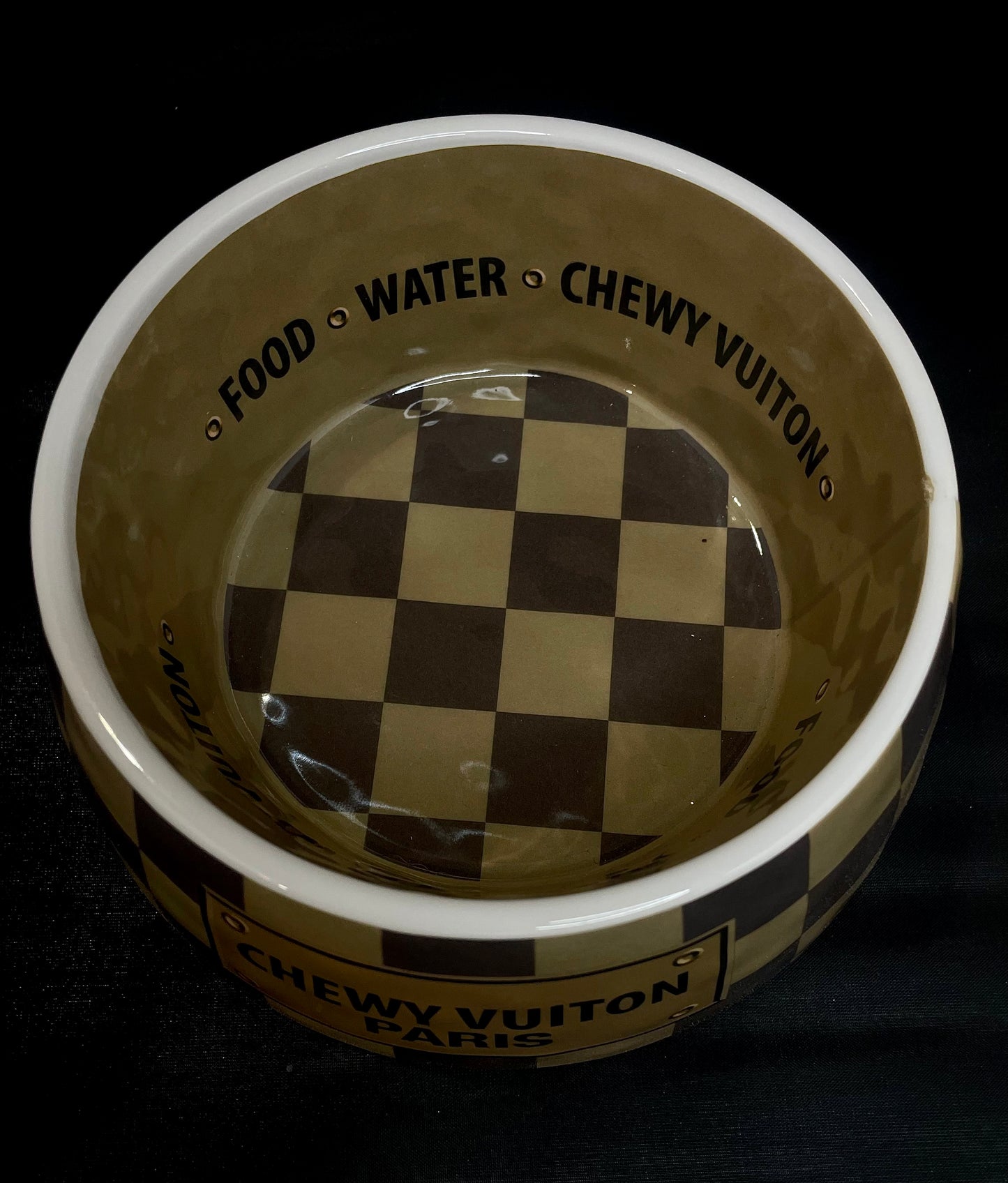 Checkered Chewy Dog Bowl
